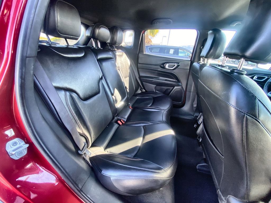 Used 2023 Jeep Compass Limited image 26