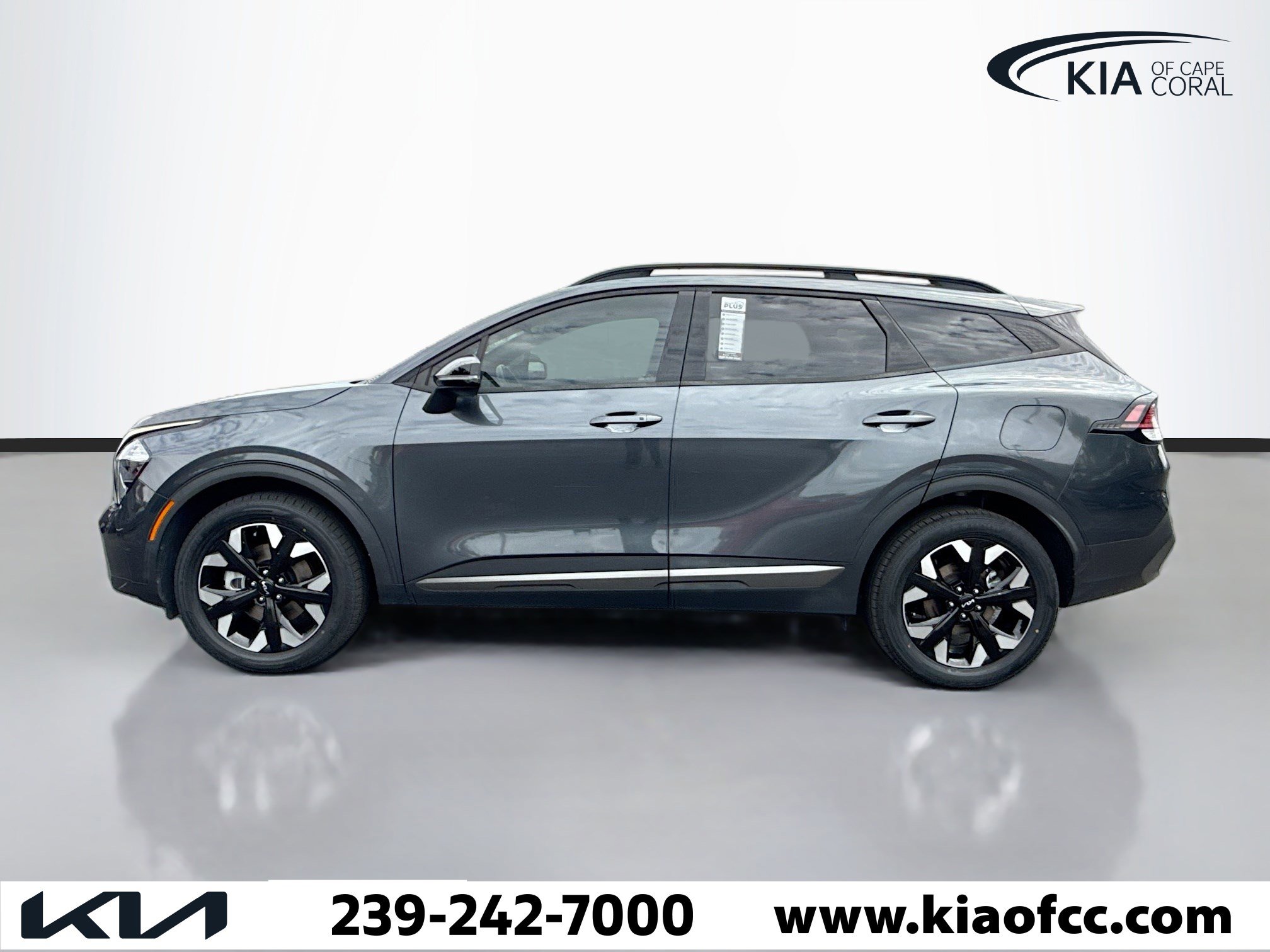 Certified 2023 Kia Sportage X-Line w/ X-Line Premium Package AWD/4WD image 3
