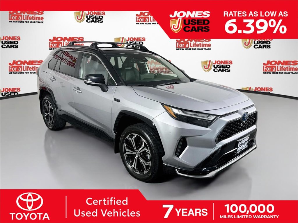 Used 2023 Toyota RAV4 XSE w/ Weather Package AWD/4WD image 1