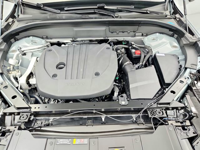 New 2026 Volvo XC60 B5 Ultra w/ Protection Package Premier image 32