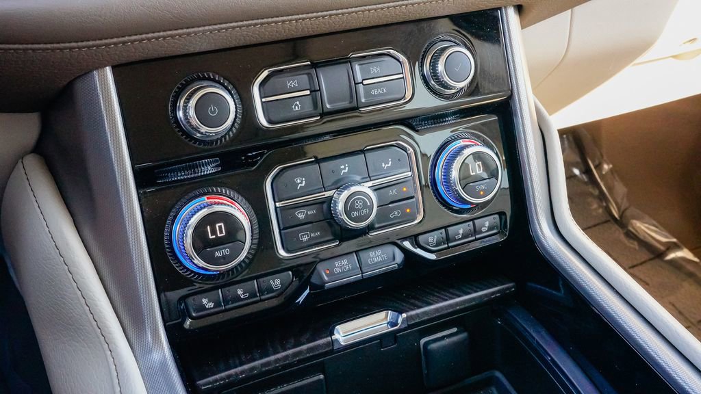 Used 2023 GMC Yukon Denali image 20