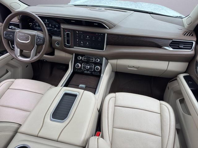 Used 2023 GMC Yukon XL Denali w/ LPO, Floor Liner Package AWD/4WD image 21