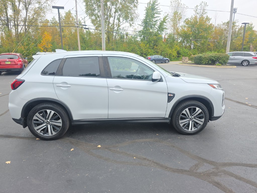 Used 2022 Mitsubishi Outlander Sport ES AWD/4WD image 8