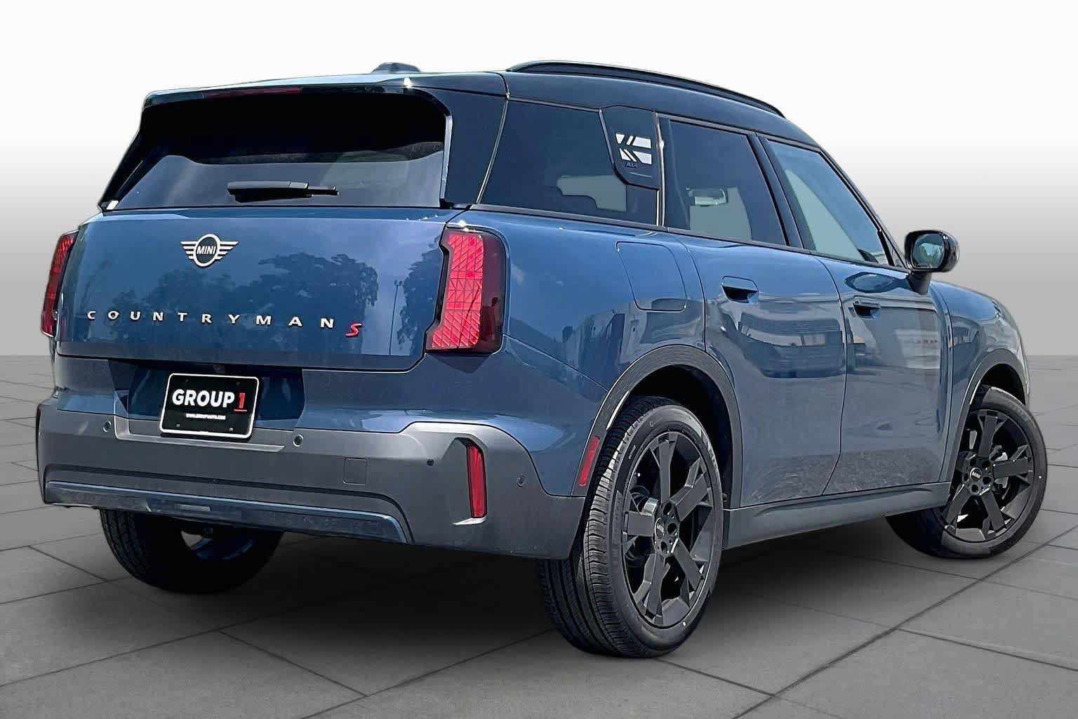 Certified 2025 MINI Cooper Countryman S AWD/4WD image 11