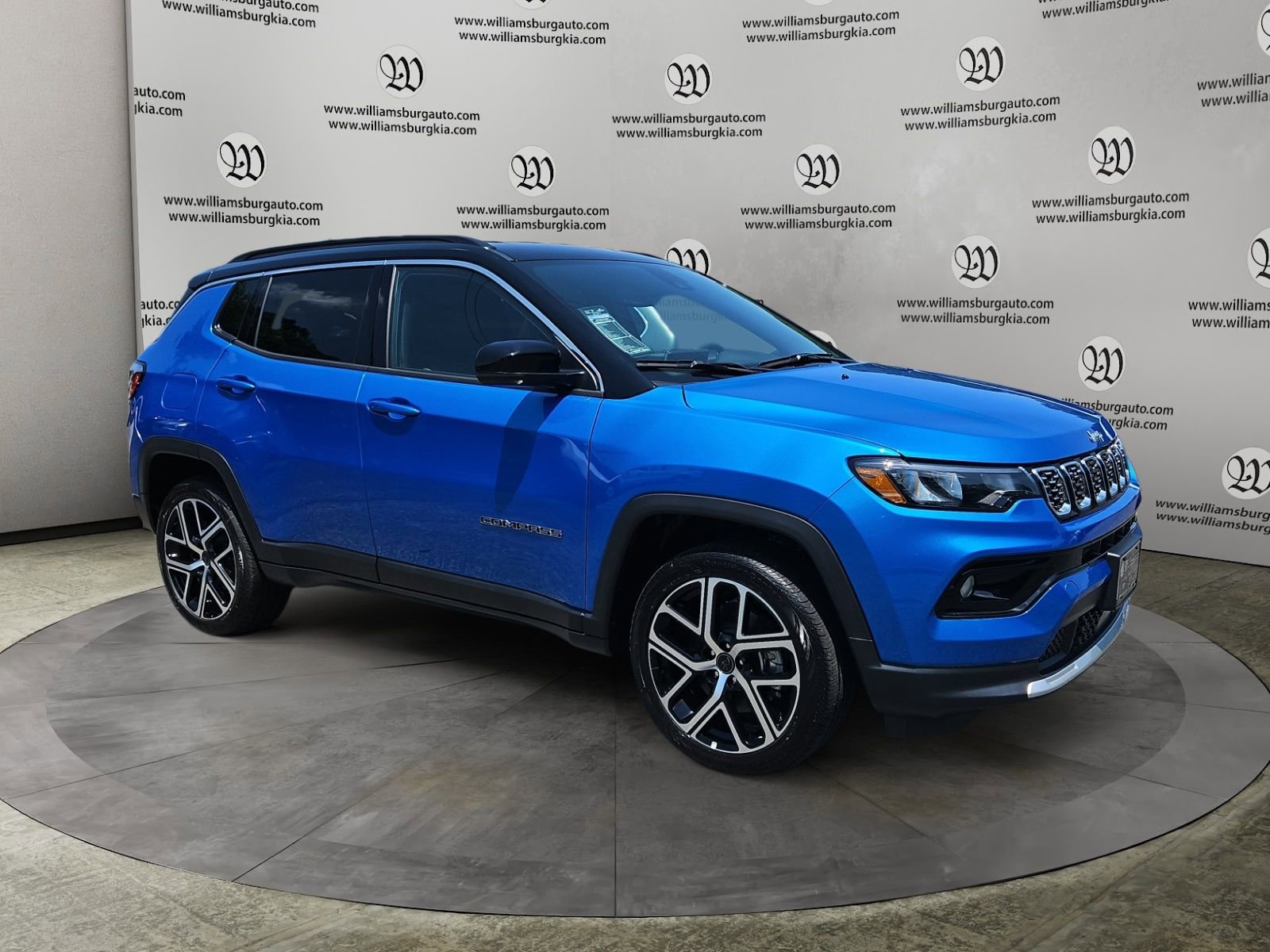 New 2025 Jeep Compass Limited image 7