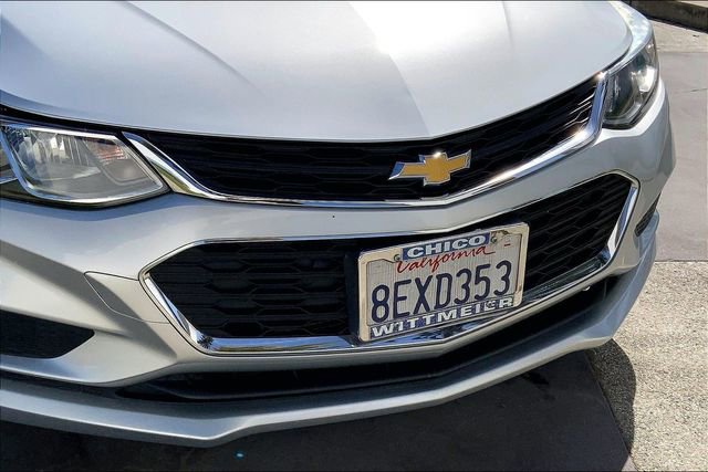 Used 2018 Chevrolet Cruze LS image 29