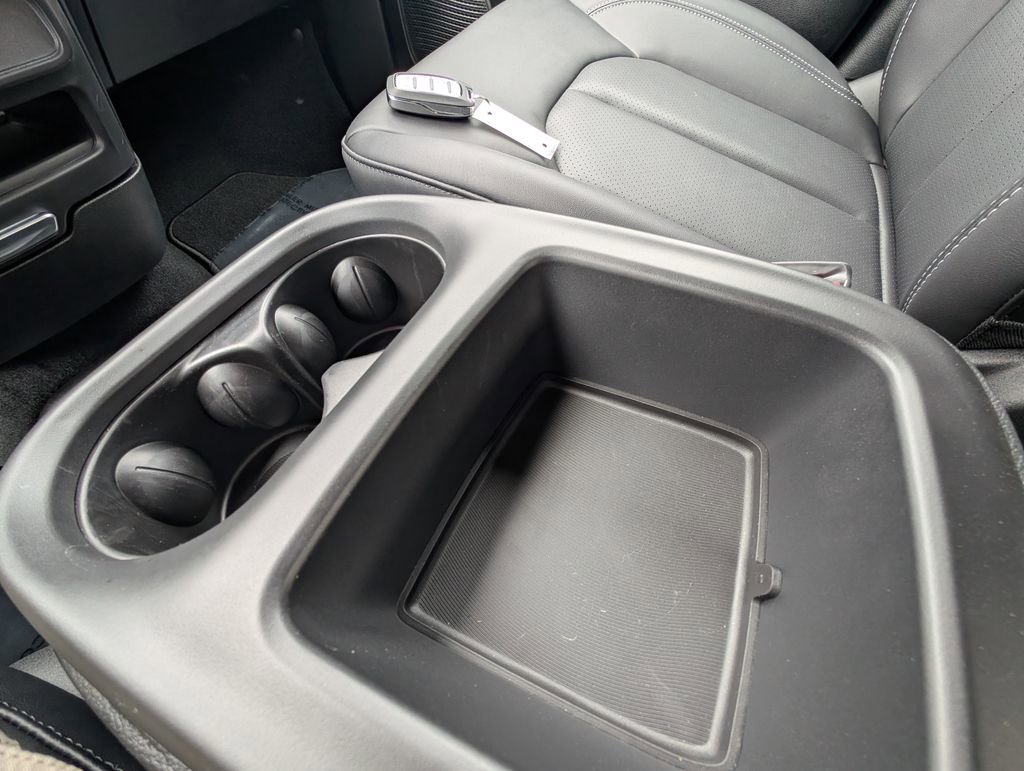 New 2026 Chrysler Pacifica Select image 29