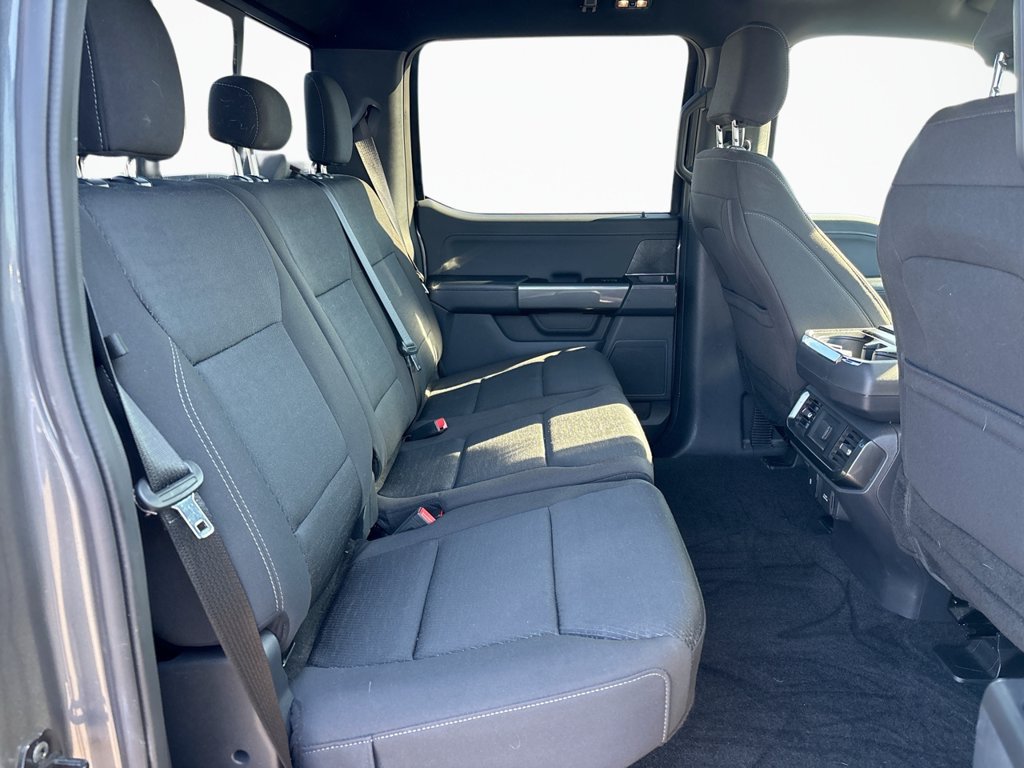 Used 2022 Ford F150 XLT w/ Equipment Group 302A High AWD/4WD image 16