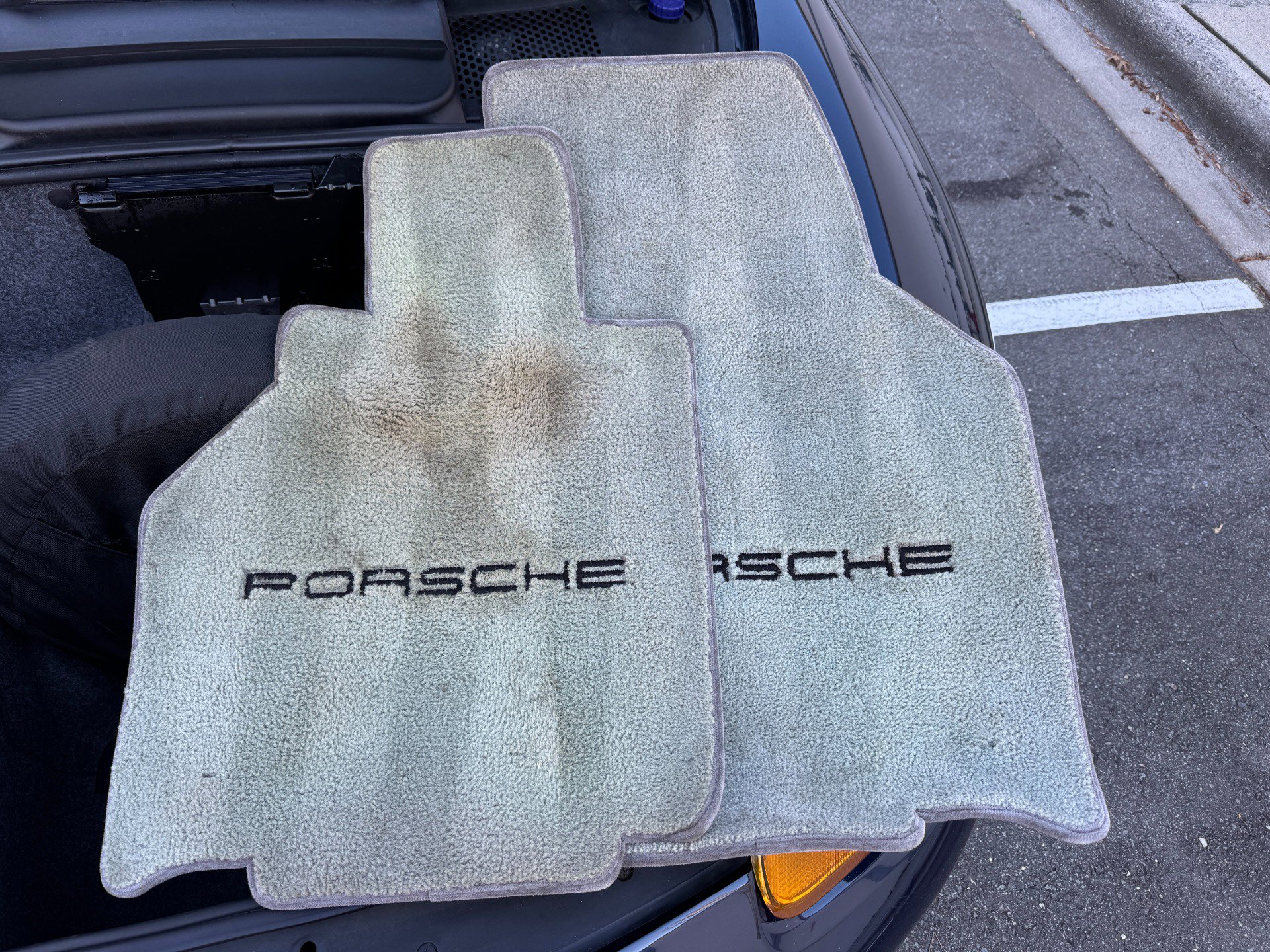Used 1999 Porsche Boxster image 46