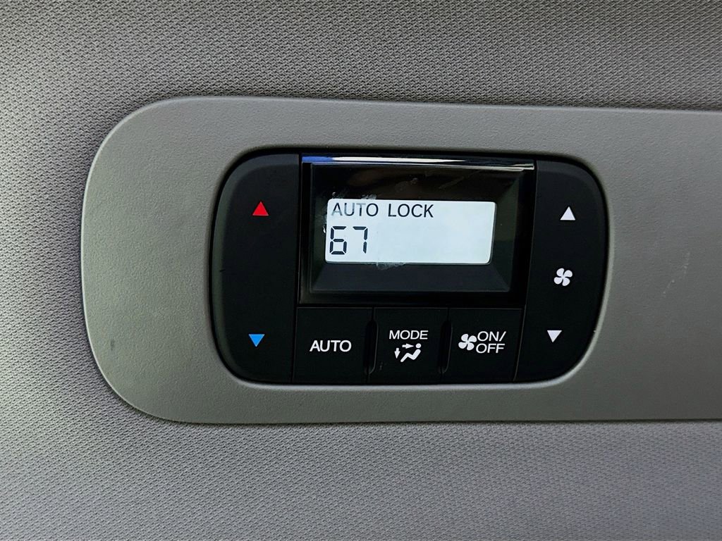 Used 2018 Honda Odyssey Elite image 27