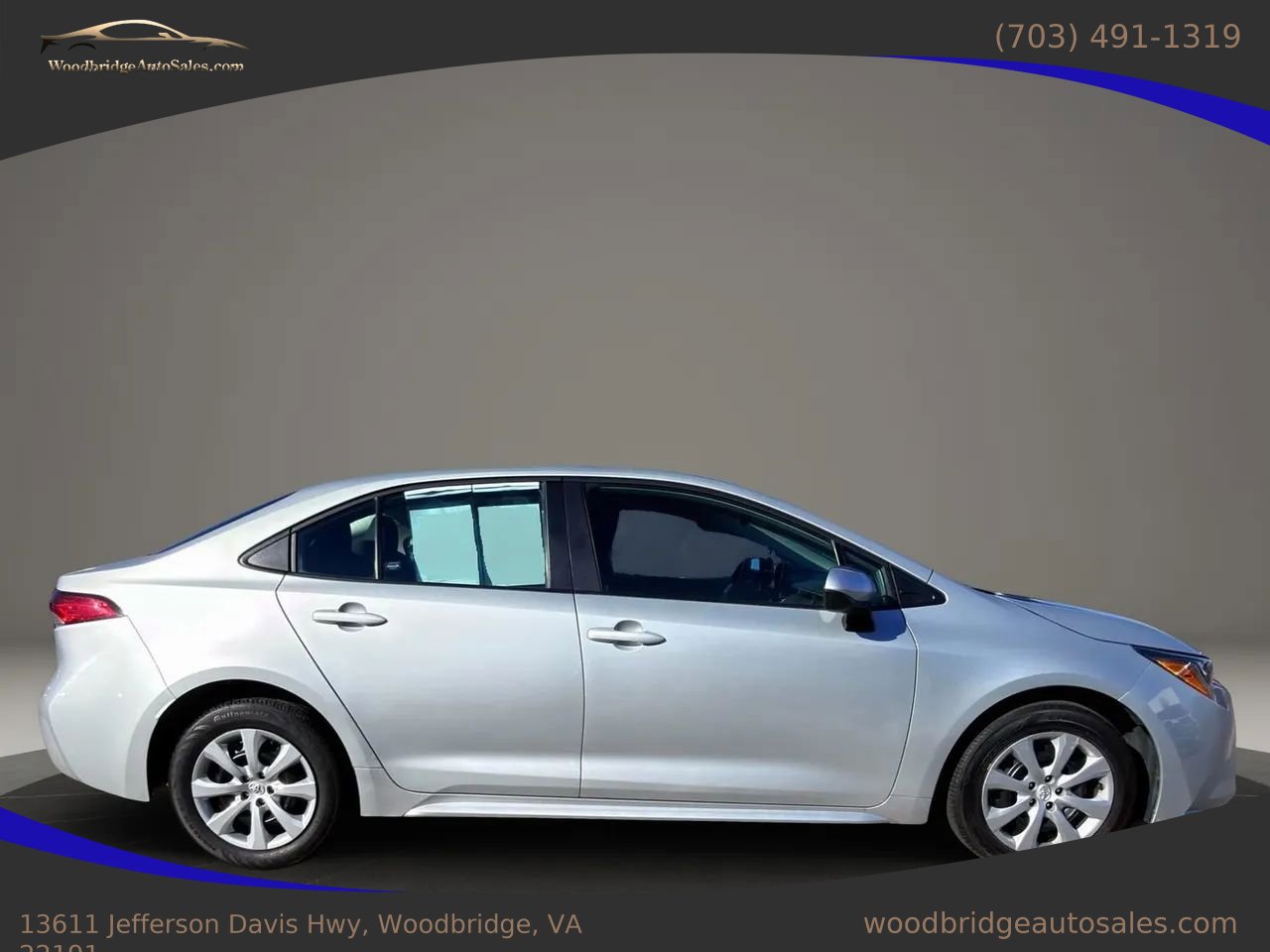 Used 2024 Toyota Corolla LE FWD image 4