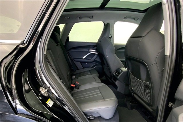 New 2025 Audi Q5 2.0T Premium Plus image 10
