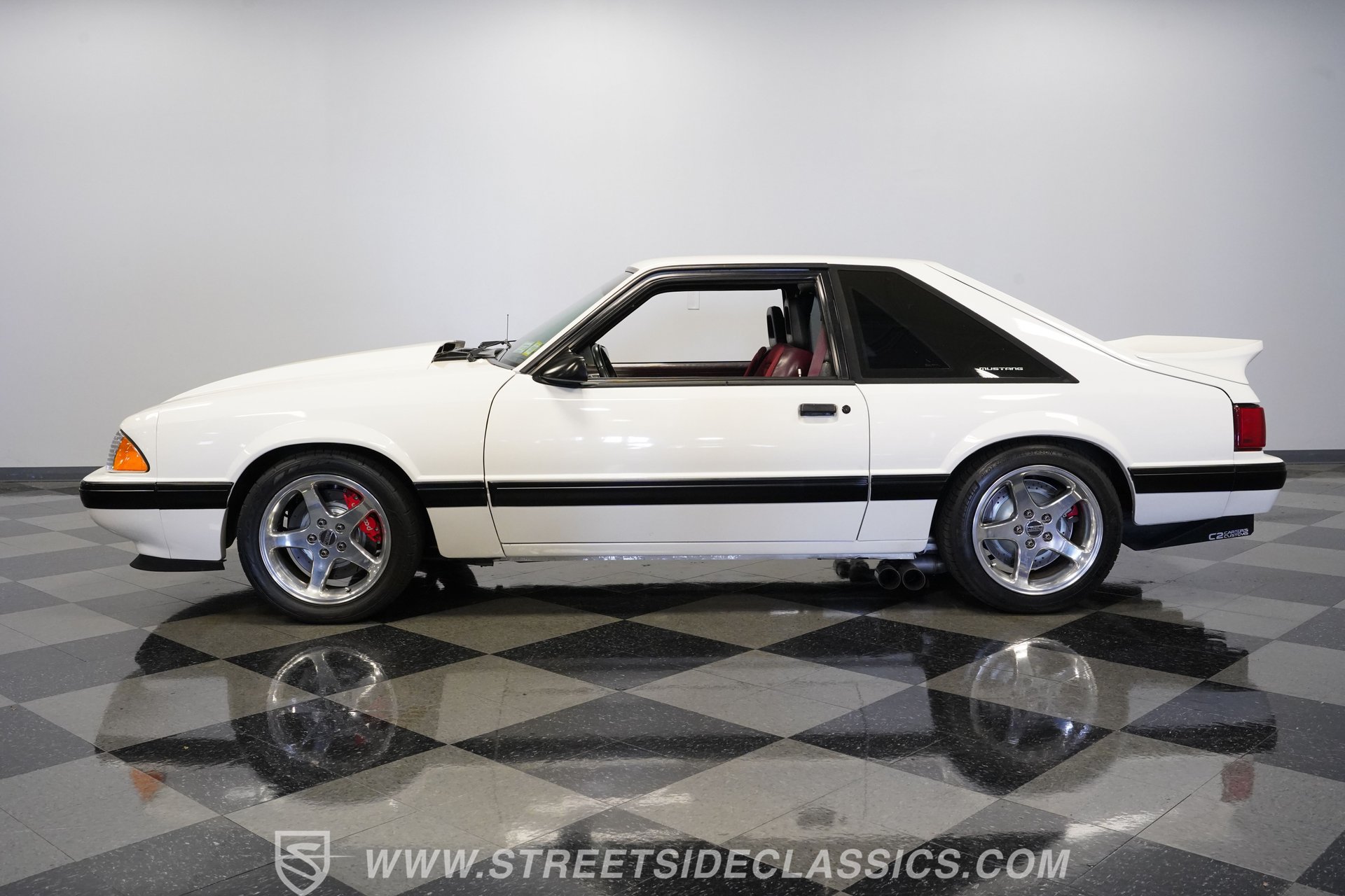 Used 1993 Ford Mustang LX RWD image 8