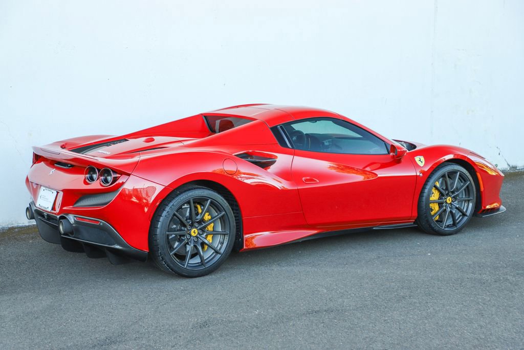 Certified 2022 Ferrari F8 Tributo RWD image 16