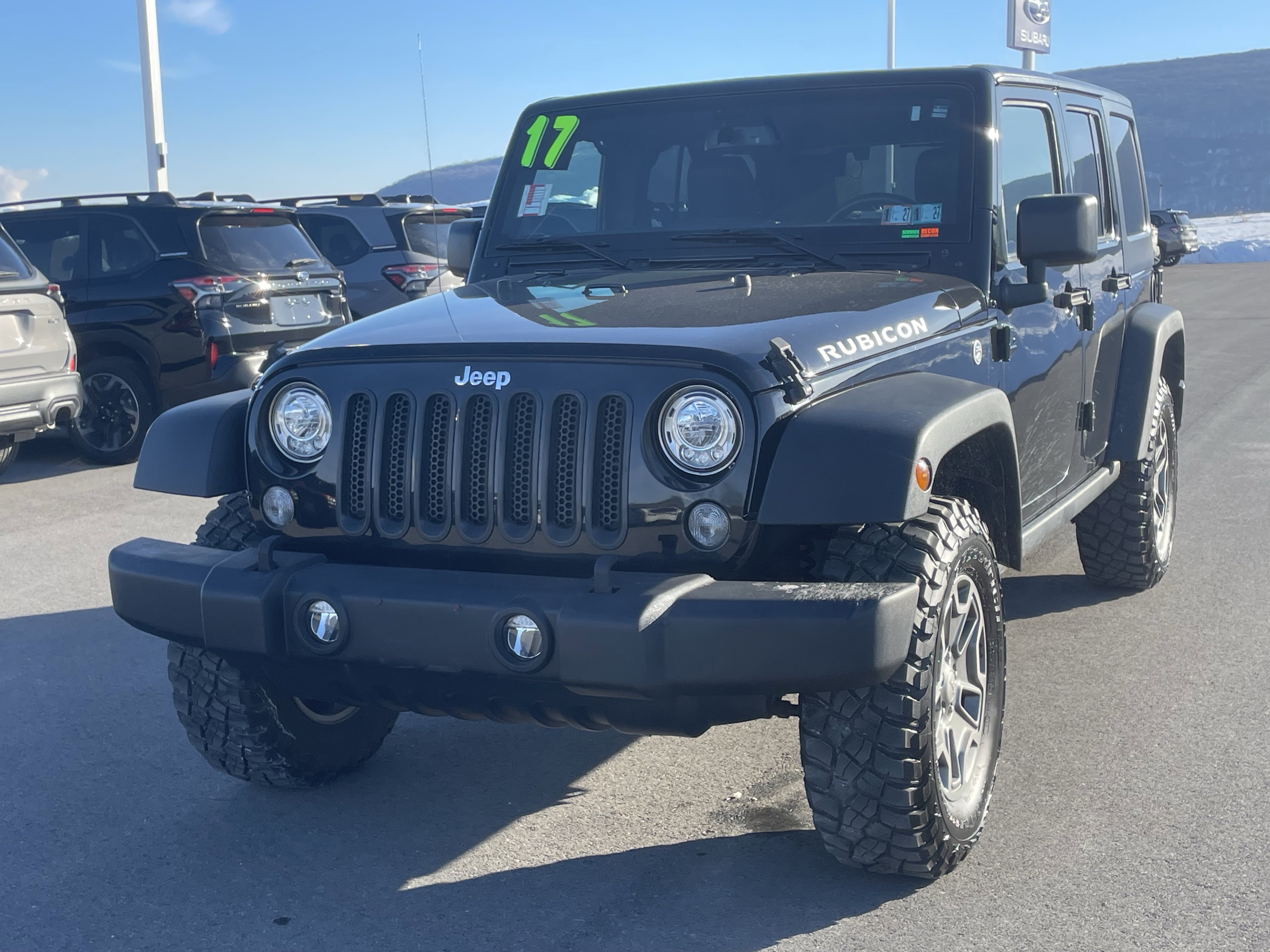 Used 2017 Jeep Wrangler Unlimited Rubicon w/ Connectivity Group image 8