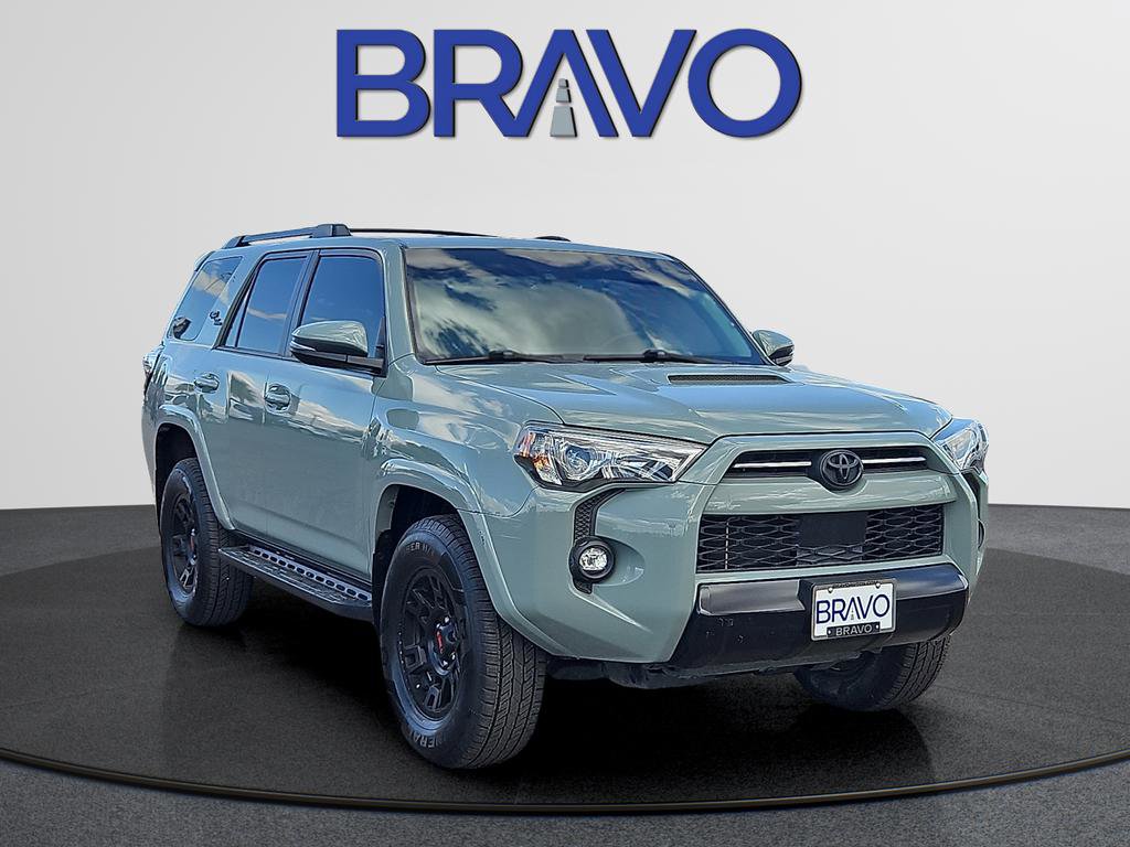 Used 2022 Toyota 4Runner TRD Off-Road Premium w/ Moonroof Package AWD/4WD image 2