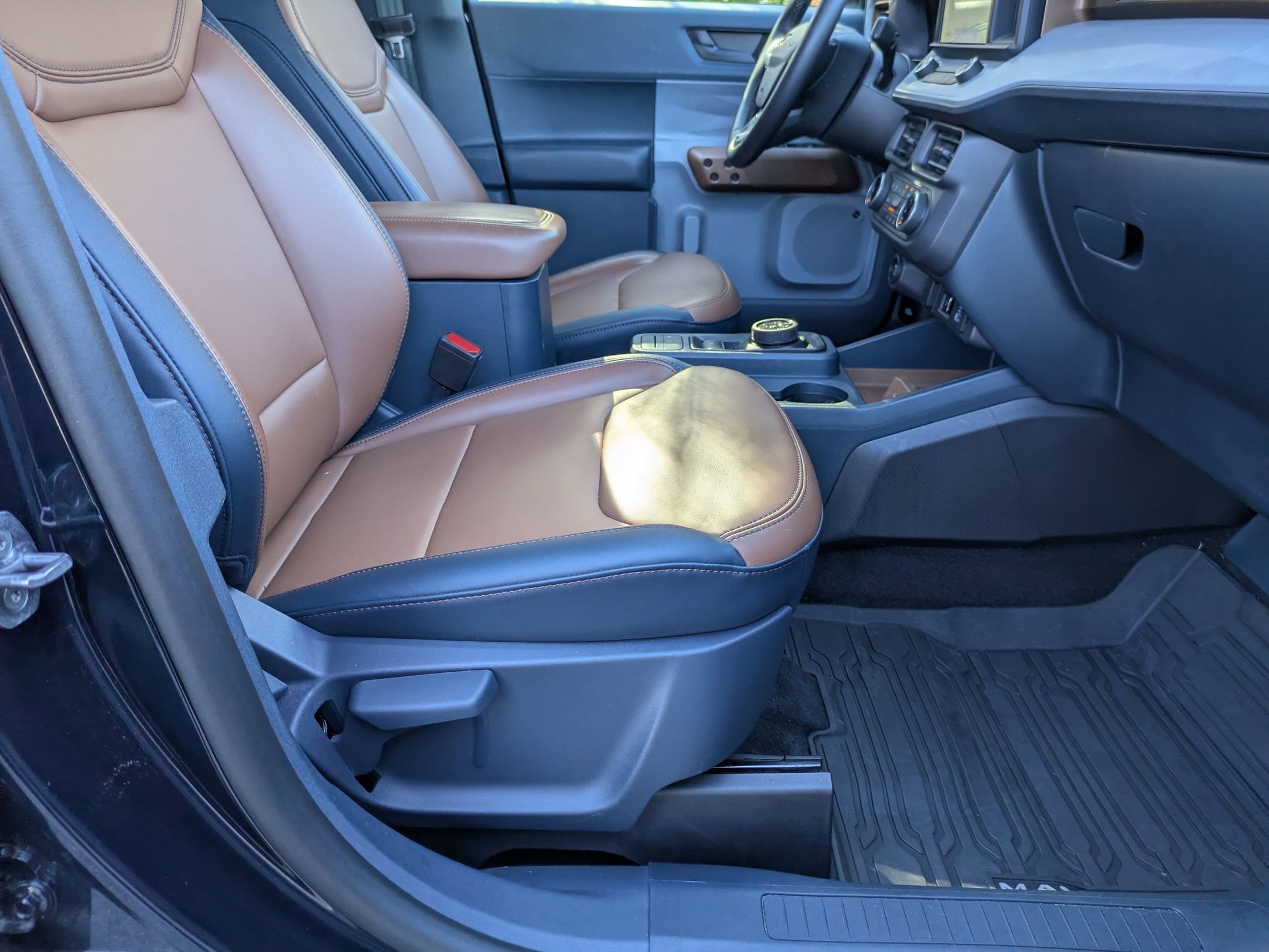 Certified 2023 Ford Maverick Lariat w/ Lariat Luxury Package image 38