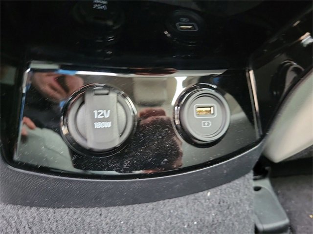 Used 2023 Kia Sorento SX image 17