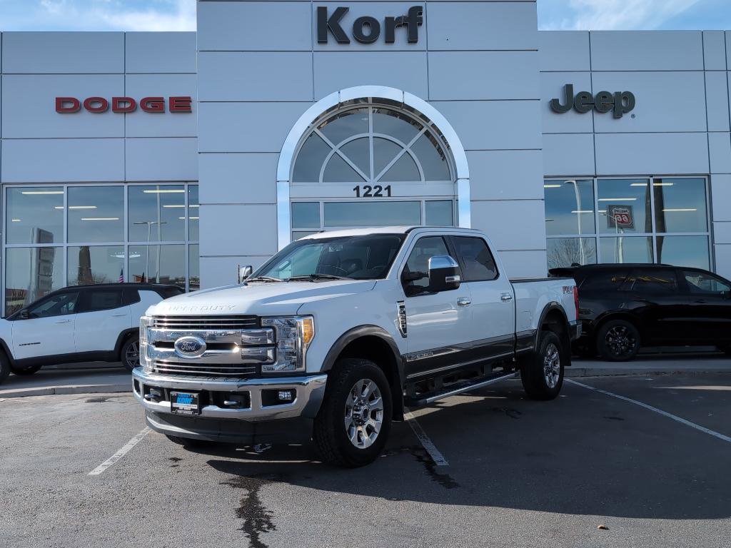 Used 2017 Ford F250 Lariat w/ Chrome Package image 1