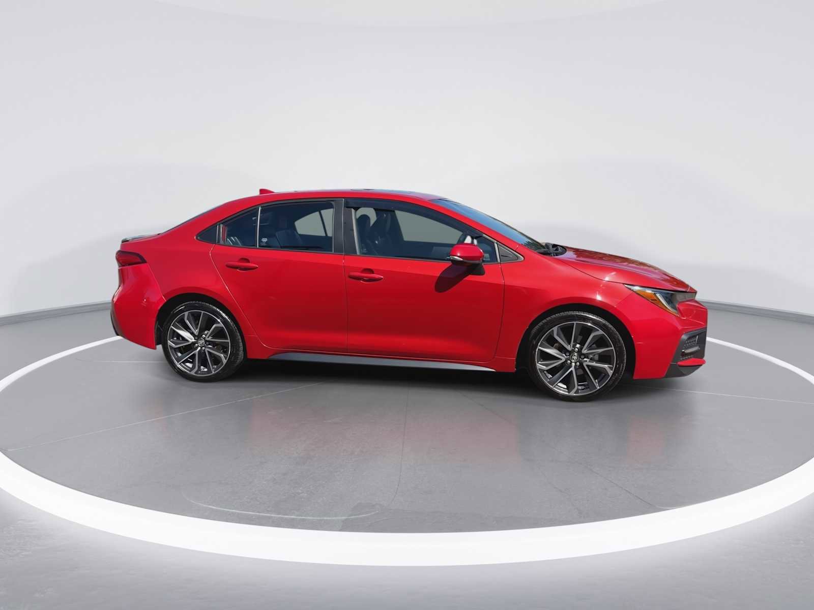 Certified 2020 Toyota Corolla XSE FWD image 9
