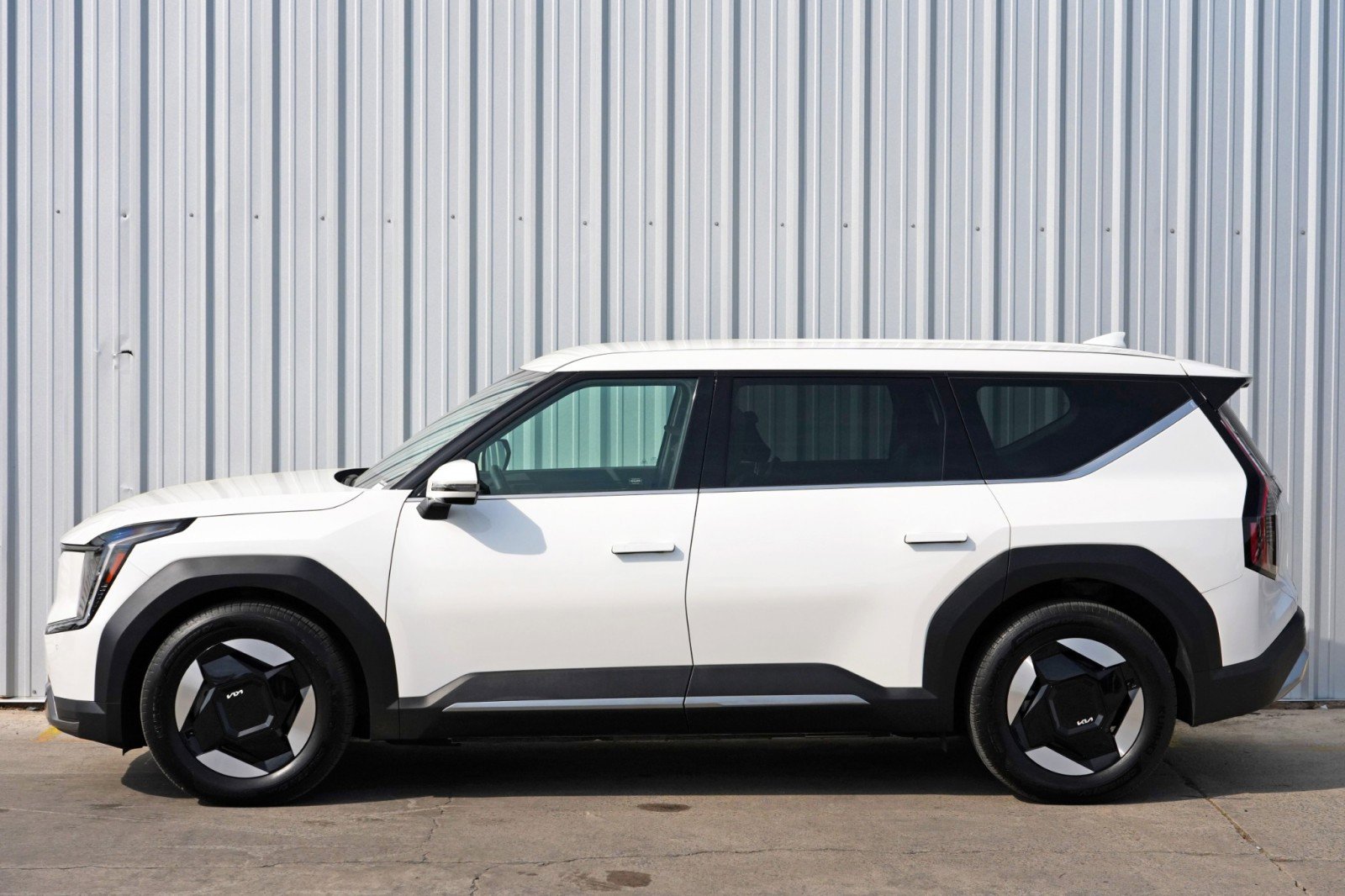 Used 2024 Kia EV9 Light Long Range image 51