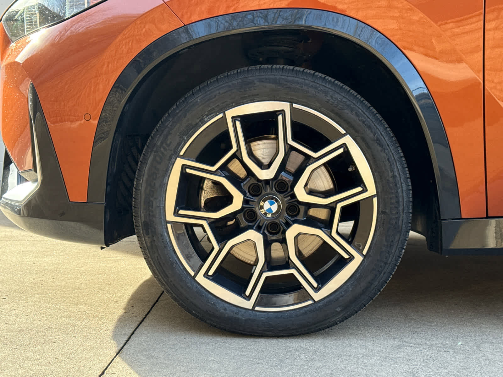 Certified 2024 BMW X1 xDrive28i w/ Convenience Package image 6