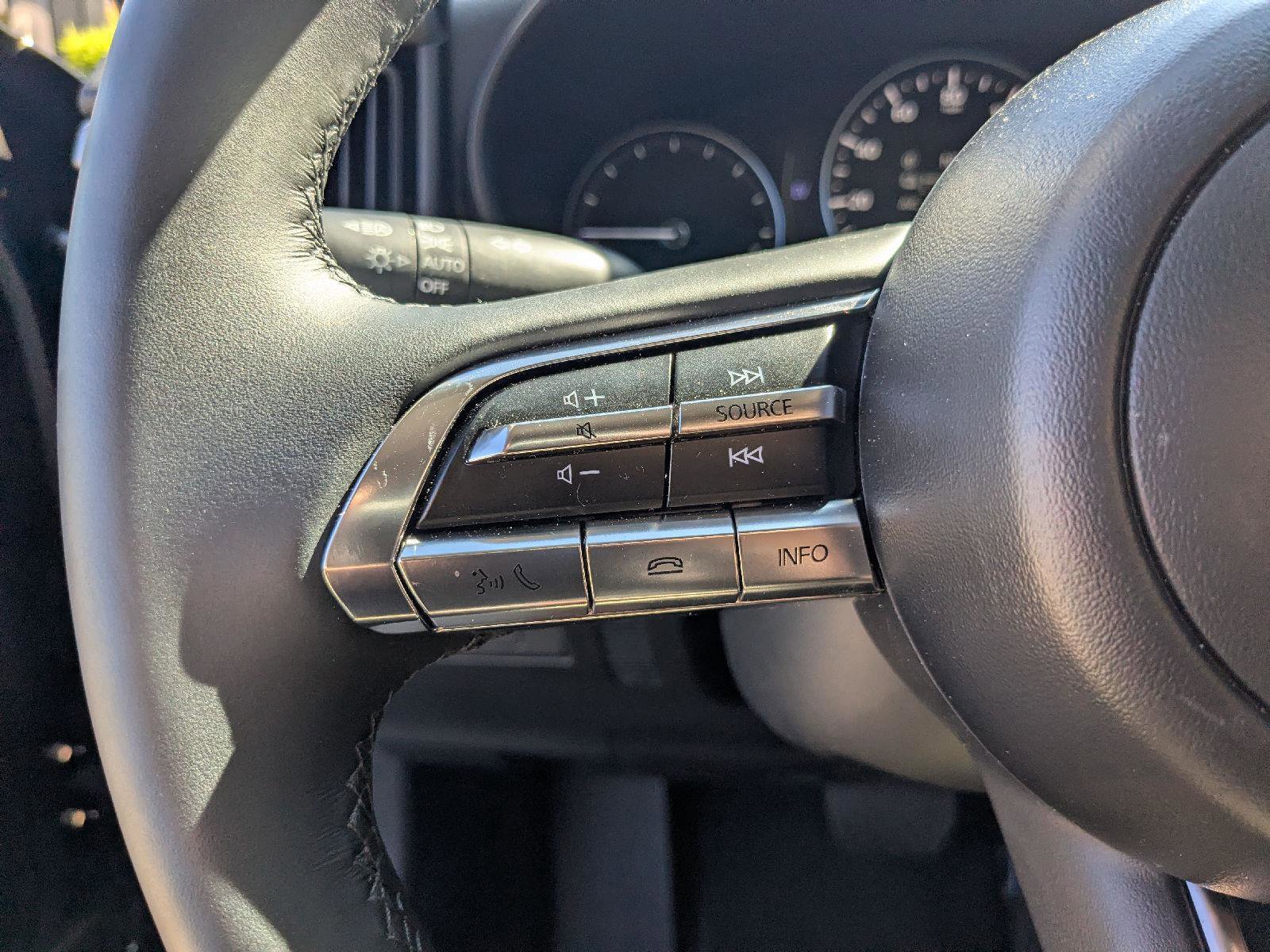 Used 2026 MAZDA CX-50 AWD 2.5 Hybrid w/ Premium Pkg image 22