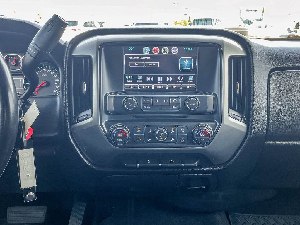 Used 2018 Chevrolet Silverado 1500 LT w/ All Star Edition image 29