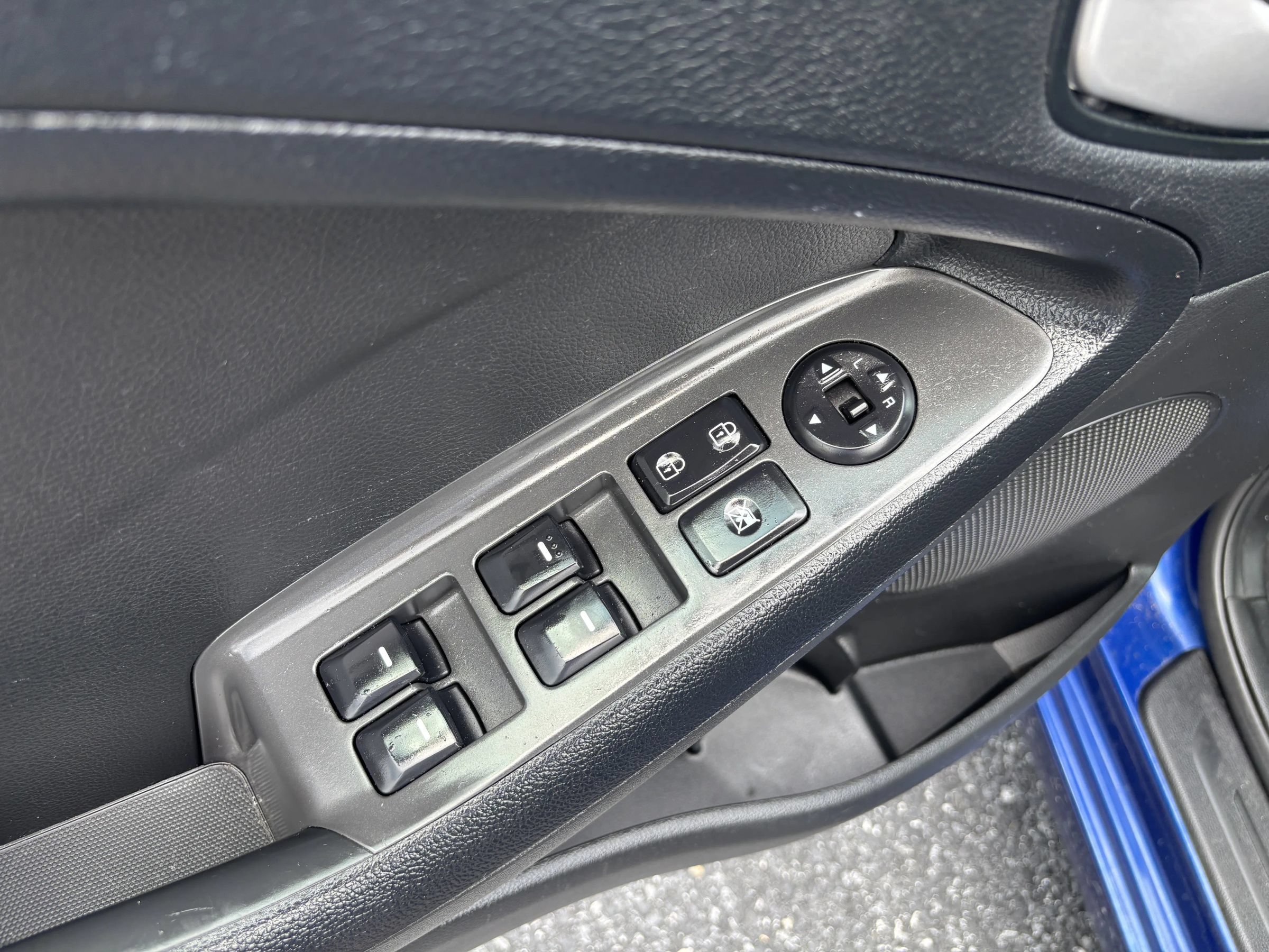 Used 2017 Kia Forte LX FWD image 14