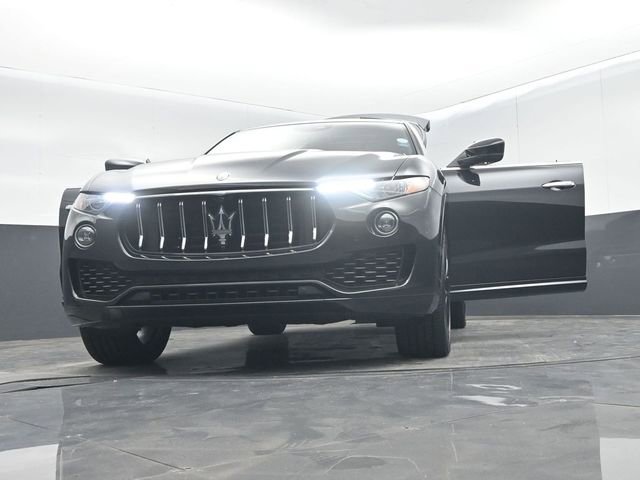 Used 2023 Maserati Levante GT AWD/4WD image 71