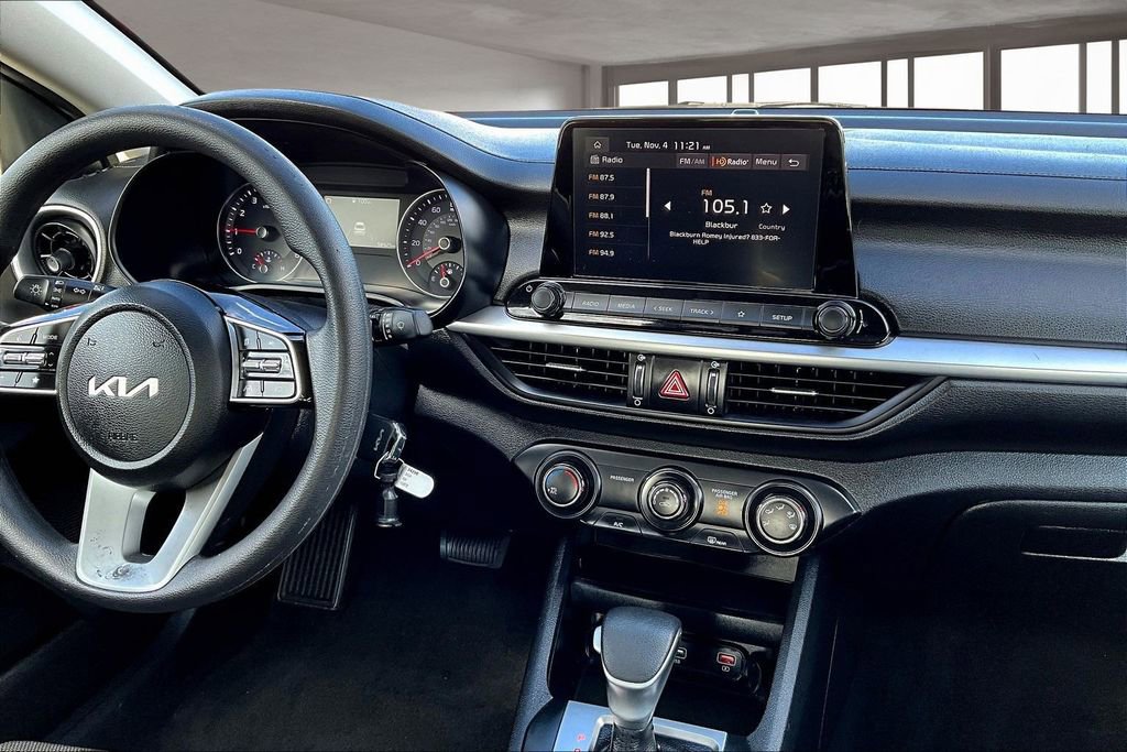 Used 2024 Kia Forte LXS image 4