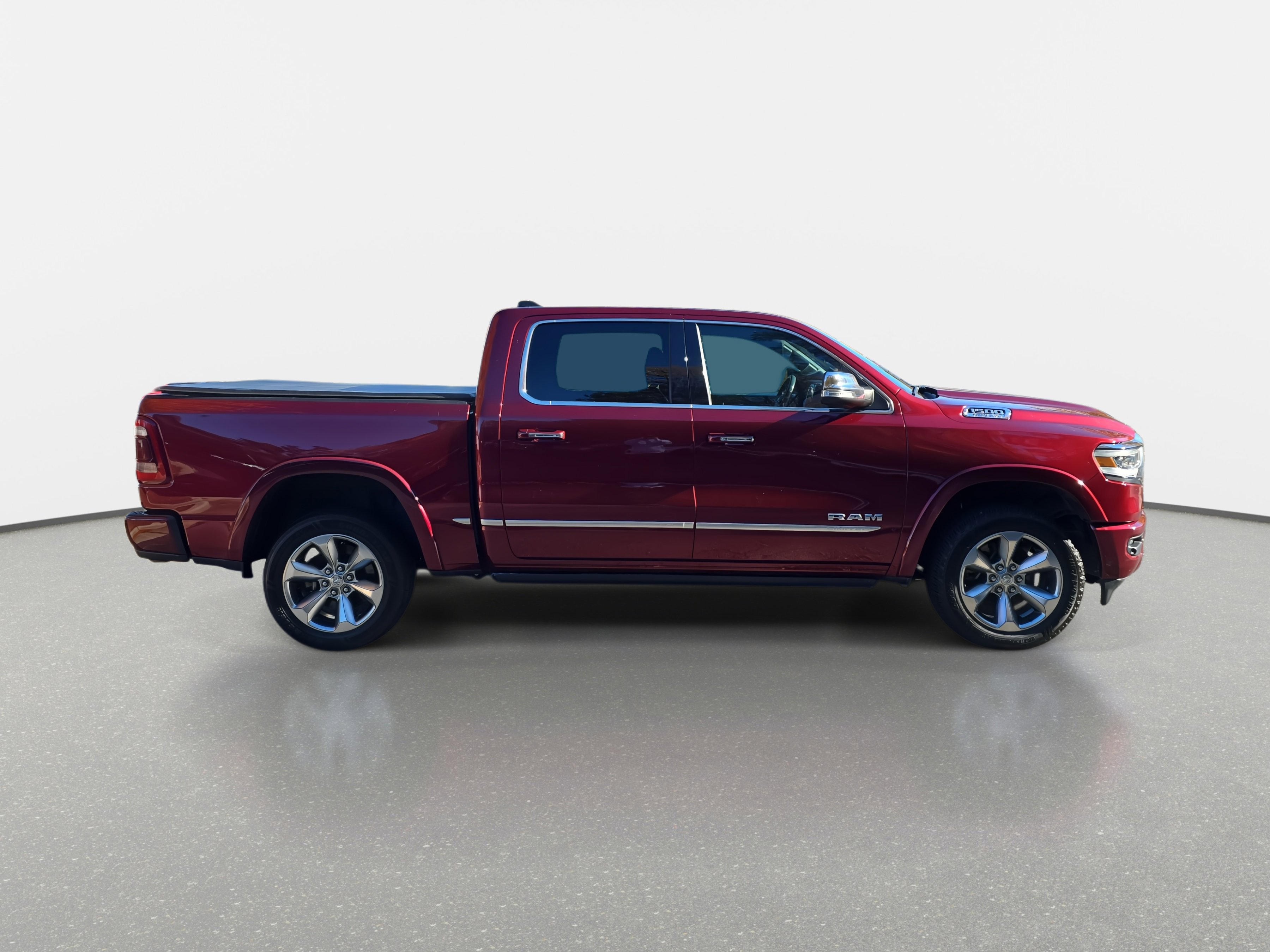 Used 2020 RAM 1500 Limited w/ Body Color Bumper Group image 4