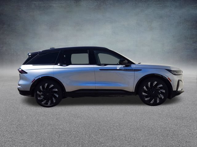New 2026 Lincoln Nautilus Reserve AWD/4WD image 8