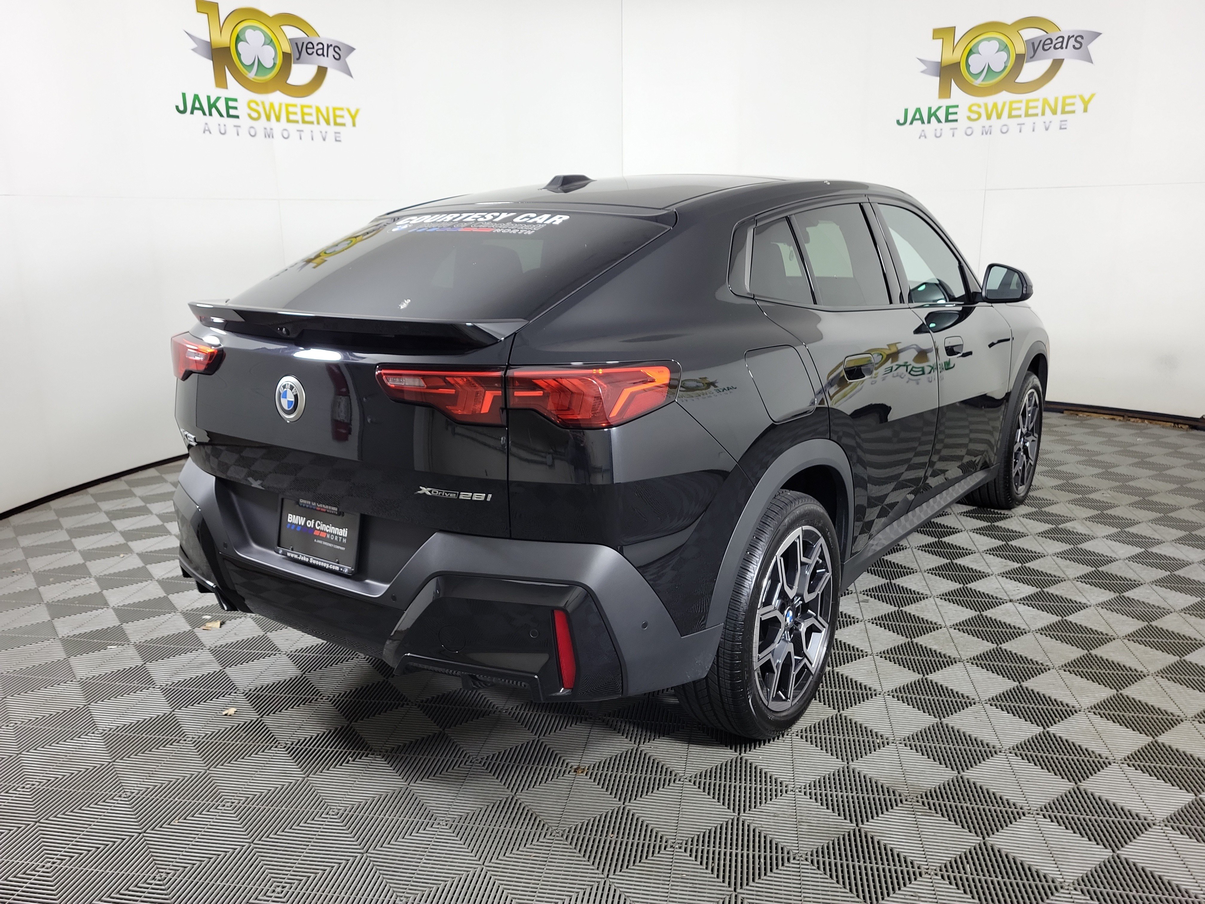 Certified 2025 BMW X2 xDrive28i w/ Convenience Package AWD/4WD image 7