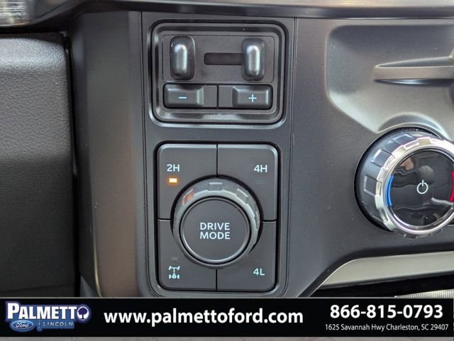 Used 2024 Ford F250 Lariat w/ Chrome Package image 24