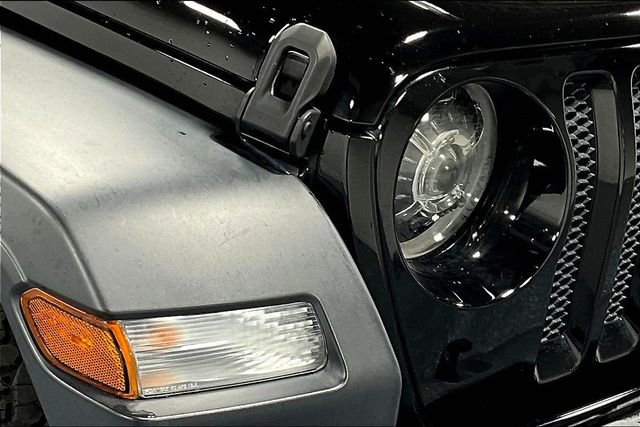 Used 2018 Jeep Wrangler Unlimited Sport S image 28