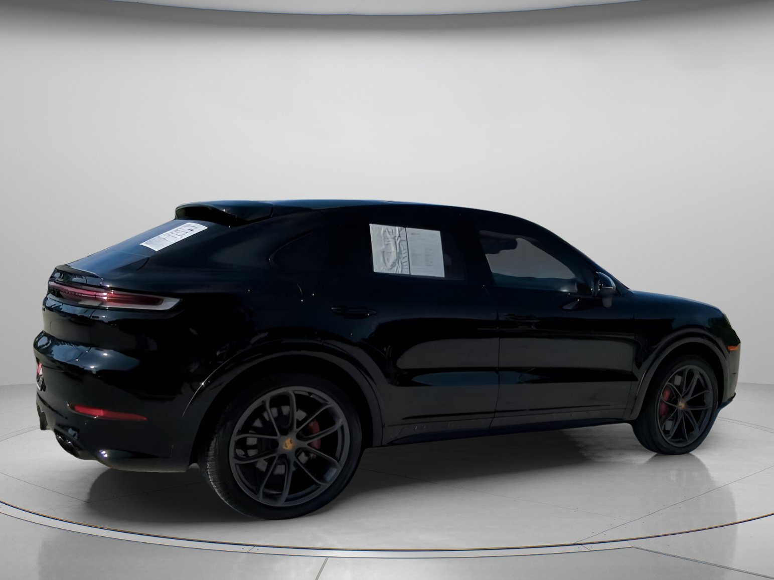 Used 2024 Porsche Cayenne S AWD/4WD image 30