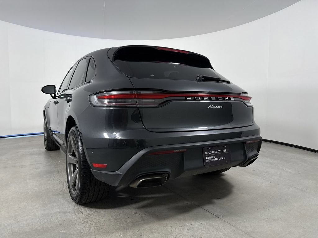 Certified 2025 Porsche Macan image 20