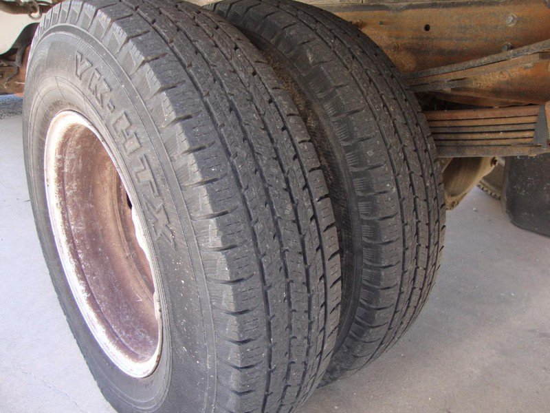 Used 2004 Chevrolet Silverado 3500 2WD Regular Cab image 10