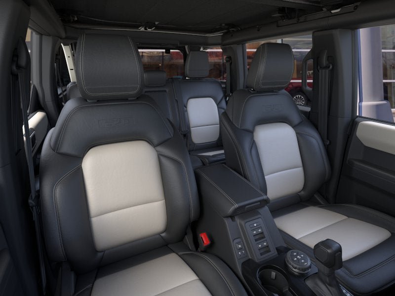 New 2026 Ford Bronco Outer Banks w/ Sasquatch Package AWD/4WD image 10