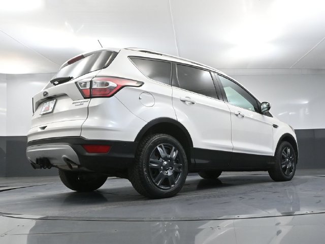 Used 2018 Ford Escape Titanium AWD/4WD image 46