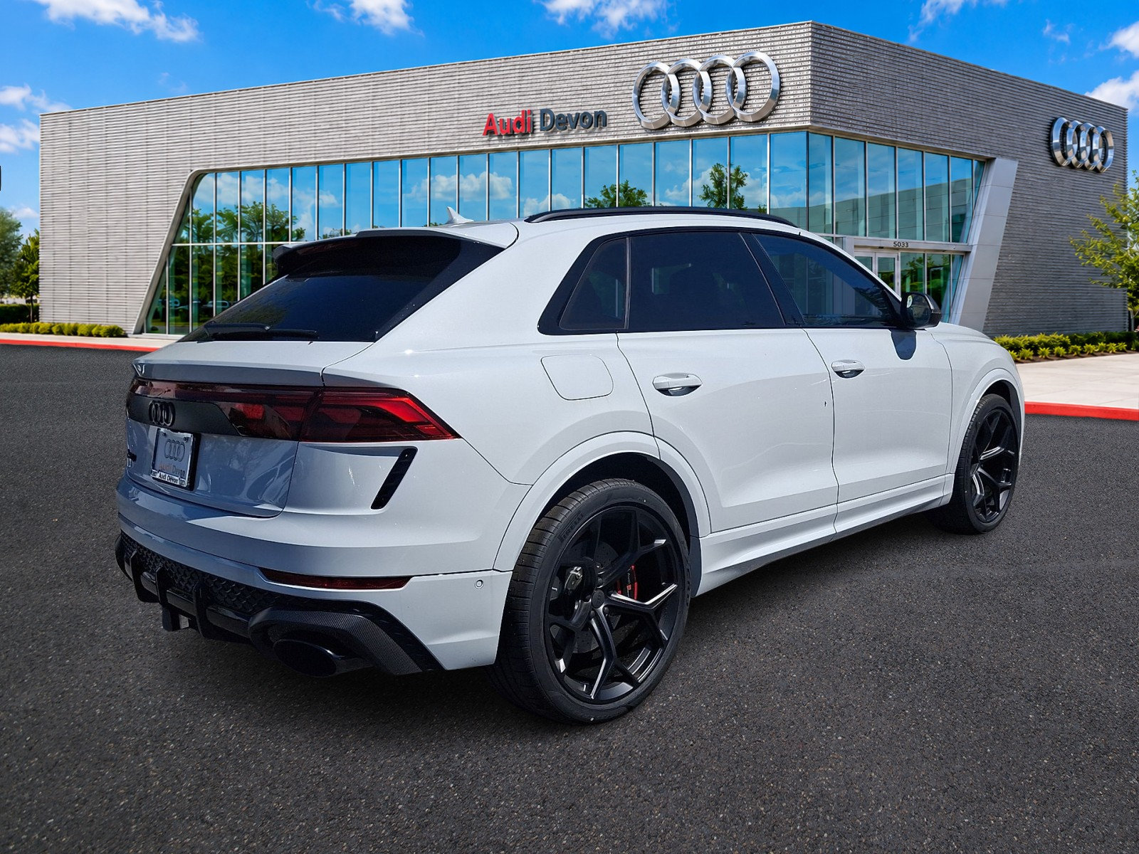 New 2026 Audi RS Q8 performance AWD/4WD image 4