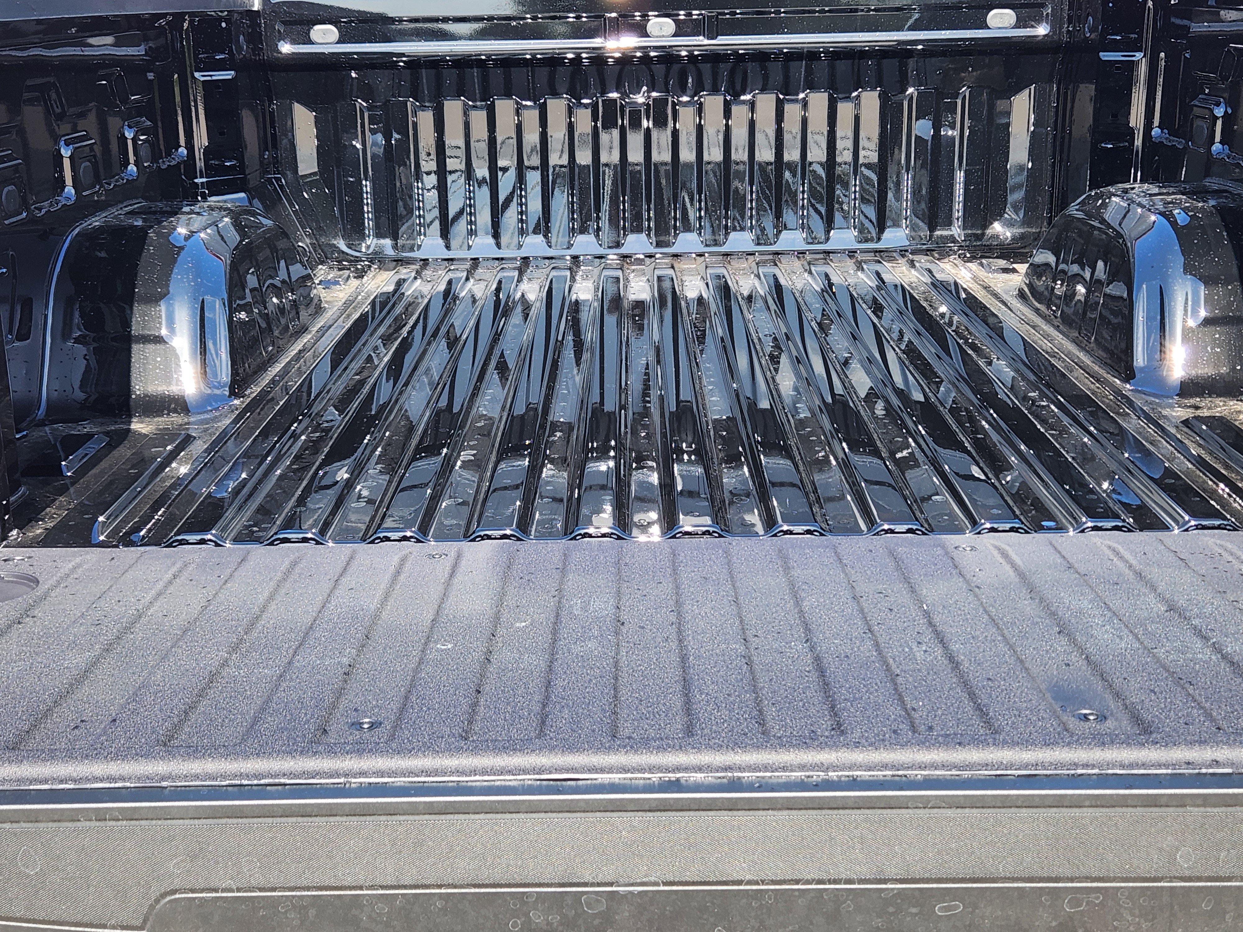 New 2026 Chevrolet Silverado 1500 RST w/ Texas Edition Plus image 23