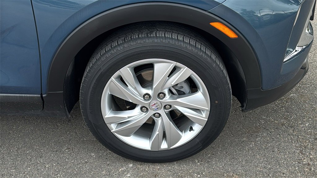 Used 2024 Buick Encore GX Preferred image 46