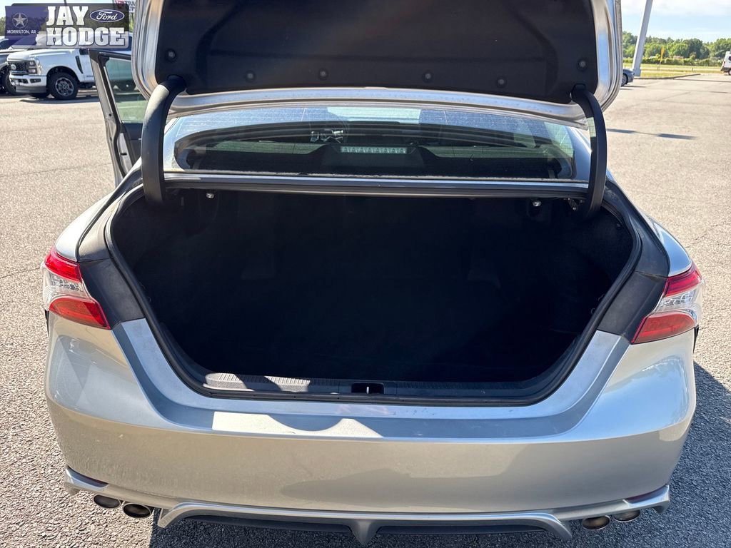 Used 2019 Toyota Camry XSE FWD image 24