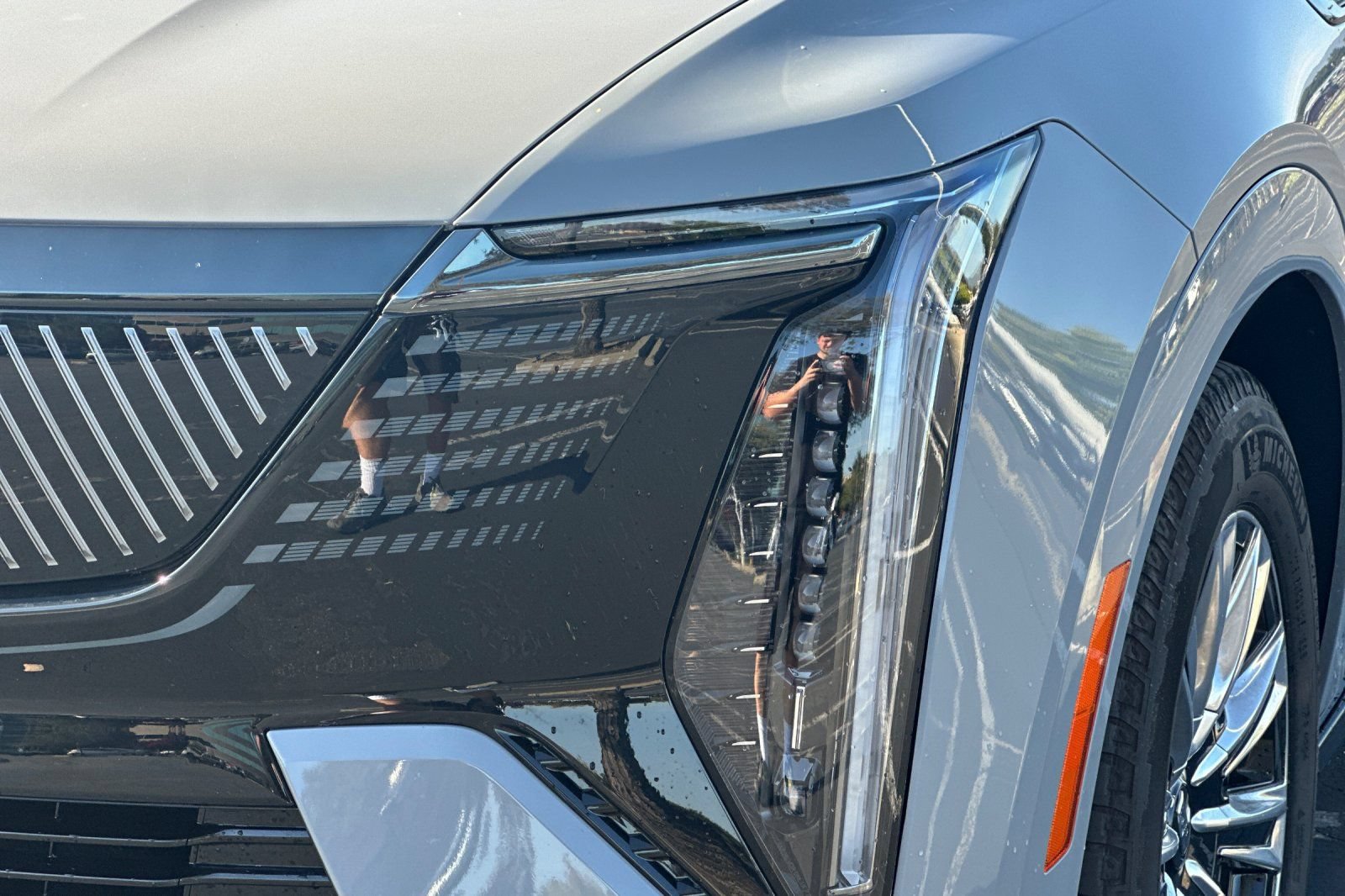 Certified 2026 Cadillac Escalade IQ Sport 1 w/ LPO, Floor Liner Package AWD/4WD image 50