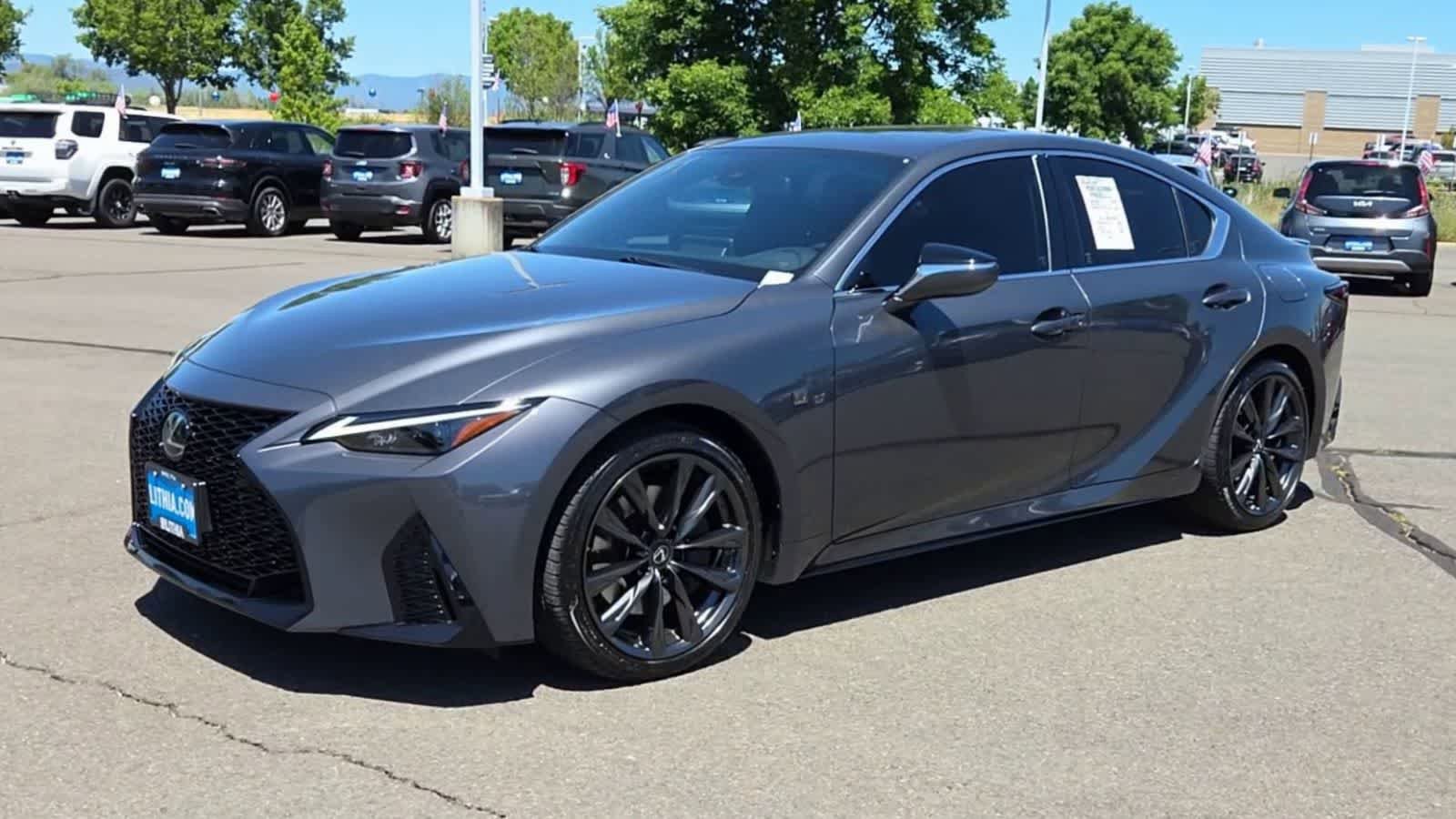 Used 2024 Lexus IS 300 F Sport AWD/4WD image 4