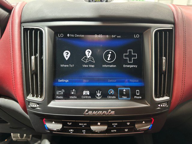 Used 2018 Maserati Levante GranSport AWD/4WD image 37