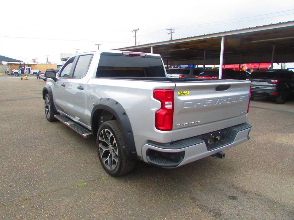 Used 2020 Chevrolet Silverado 1500 Custom w/ Custom Value Package image 9