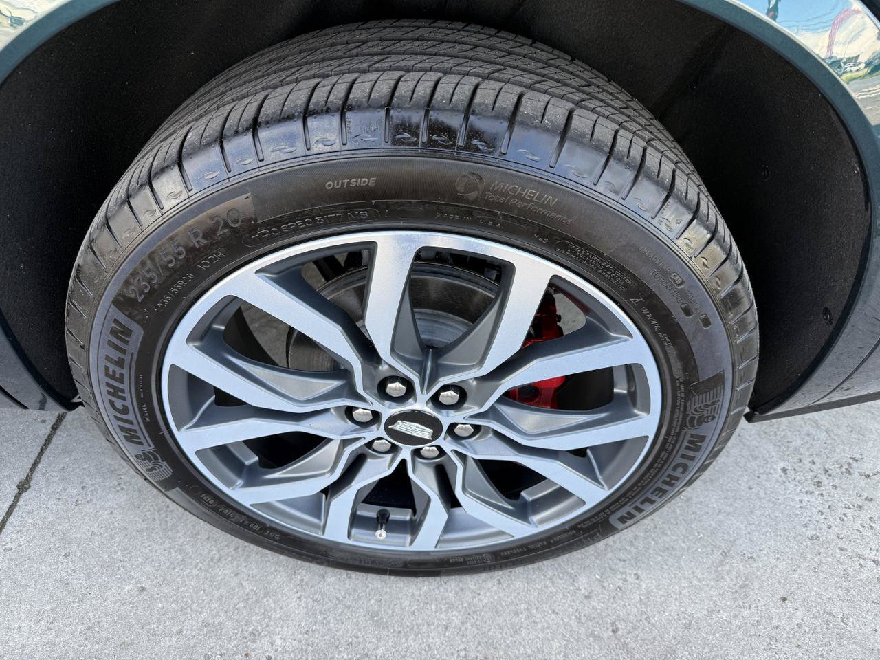 Used 2024 Cadillac XT6 Sport w/ Technology Package AWD/4WD image 56